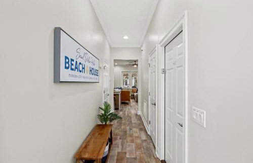 Escape to Sand Dollar Holler: Coastal Retreat, 3 Beds, 2.5 Baths, Sleeps 10! - Foto 52