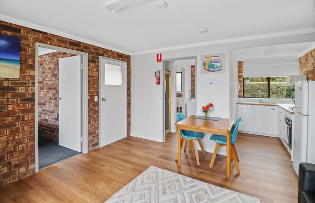 Kellraine Holiday Units - Photo 1