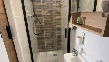 New Cosy Studio centre-ville Orsay, calme et confort - Foto 4, Shower