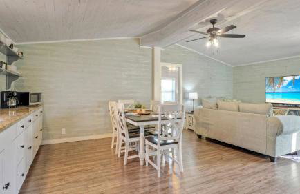 Private Pool, Yard, Deck, by the Nature Preserve! Tipsy Flipper by Avantstay - Photo 18