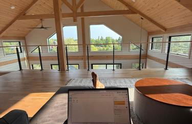 Gray Owl Lodge- A Serene Lakefront Retreat on Sleepy Hollow Lake near Hudson NY - Foto 18