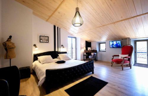 Casa Guillarmou - Évasion Enchantée avec Piscine Chauffée, Spa & Clim - Vue Exceptionnelle - Foto 10