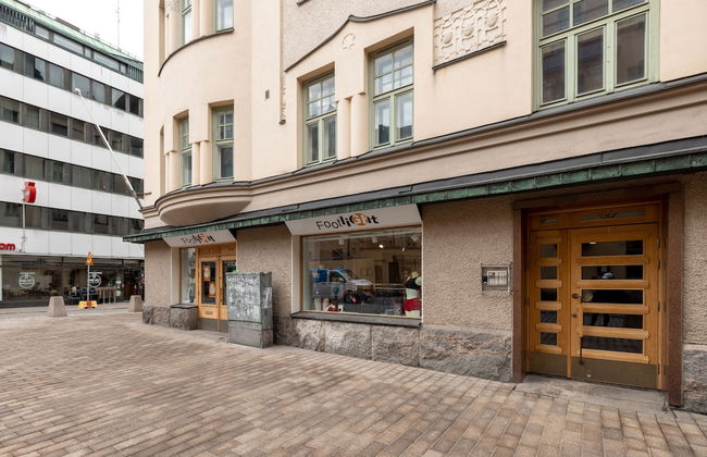 2ndhomes Spacious & Cozy 1BR Home - Photo 18