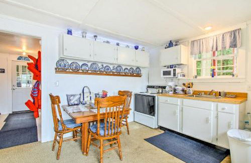 Hartford Cottage with Private Beach on Bear Pond! - Photo 10