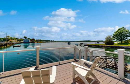 Waterfront Escape Dock & More - Photo 40