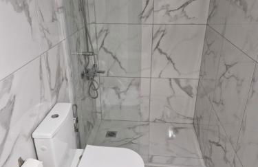 FlyHome Apartments near the Airport - Photo 42