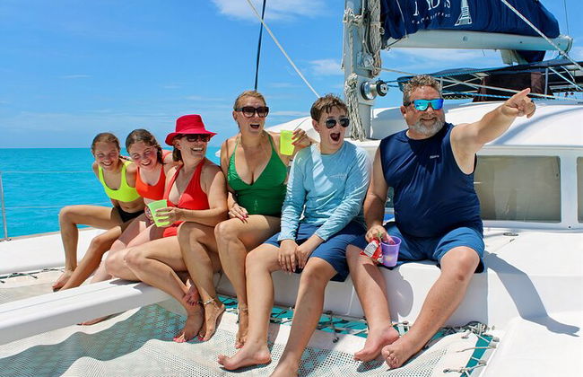 Fiesta Premium Catamarã All-Inclusive para Isla Mujeres - Foto 1