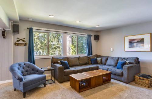 Gorgeous Long Lake Home with Dock, Kayak, SUP and More - Foto 7