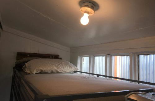 Urban Oasis with Private Laundry: Steps from DTLA - Foto 7