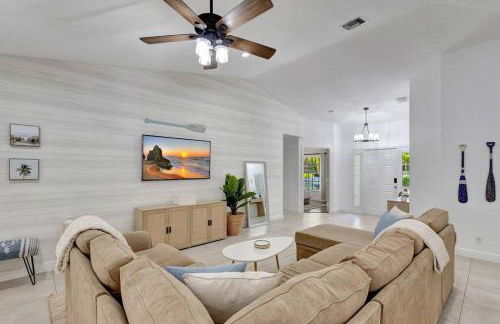 Hottub! Mini Golf! Water Access! Pets! 5min beach! - Foto 38