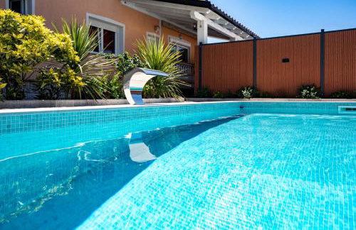 Apartments Foric Rab with Heated Pool, Sauna & Gym - Photo 33