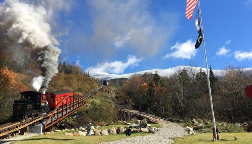 B3 NEW Awesome Tiny Home with AC Mountain Views Minutes to Skiing Hiking Attractions - Foto 3