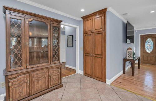 Pond View Retreat Spacious 3BR - Foto 30