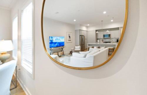 Chandeluer Shore 9 - Steps to Beach, Pet-Friendly, Pool, Fast WiFi - Foto 19