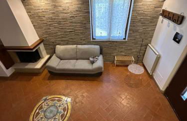 La casa dei piloti, intero alloggio con giardino privato, 2 camere da letto e 2 bagni - Foto 8