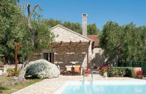 Kastanida House in Anemogiannatika - Photo 15