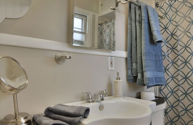 Cottage by the Historic Depot - Foto 10