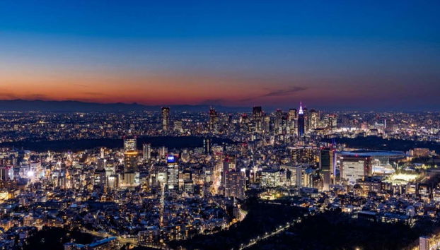 Ropping Hills por la noche