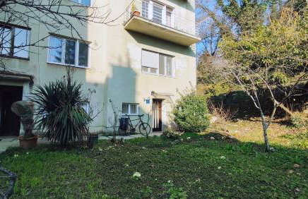 Garden View & private parking - Photo 31