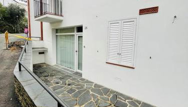 Espectacular Planta Baja con terraza y parking a 5 min de la playa - Foto 4