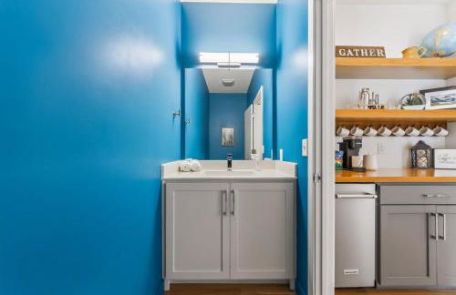 4BR Home with 4 Private Bathrooms 20 Min from Airport - Foto 21