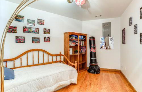 366 Shared Acres, Lake Access Ozark Getaway! - Foto 36