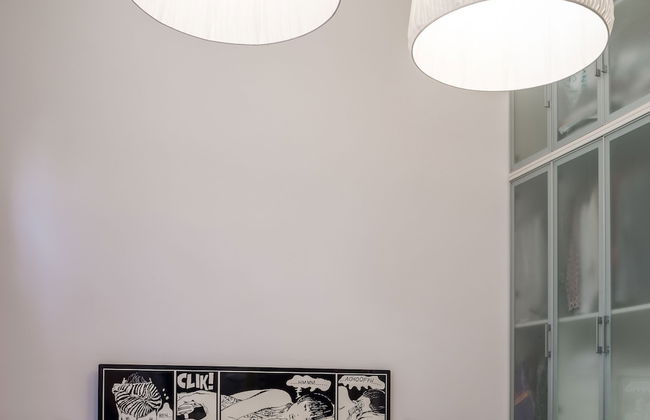 Minimal Blue Villa - Photo 3