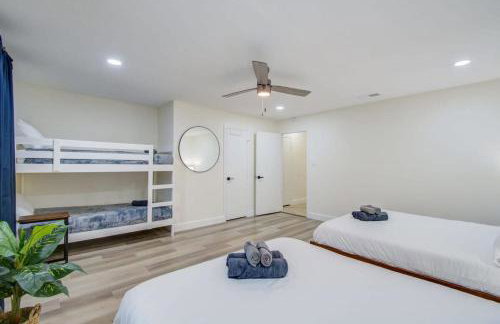 Serene 4-Bed Getaway - Hot tub & Fire Pit - Foto 22