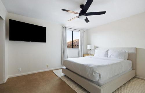 Arch Views Beautifully designed home with swimming pool table and more - Foto 24