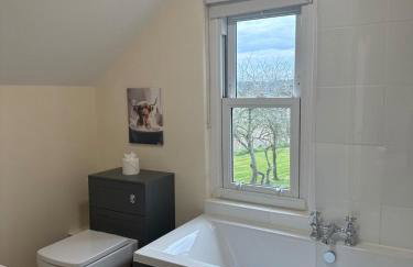 Waterditch Farmhouse - Photo 11