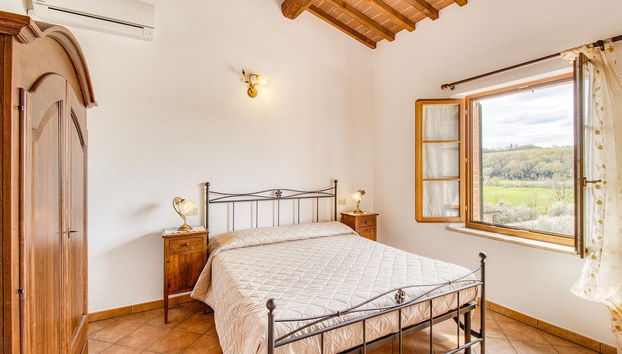 Villa Santarcangelo With Pool - Foto 5, Habitación