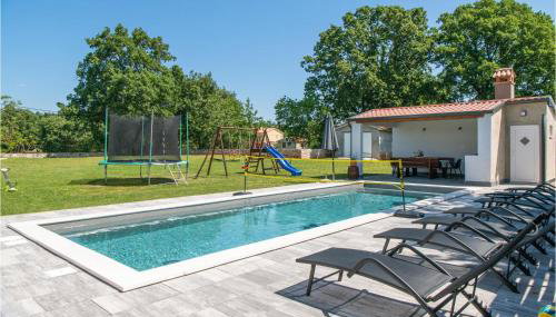 6 Bedroom Beautiful Home In Nedescina - Foto 2