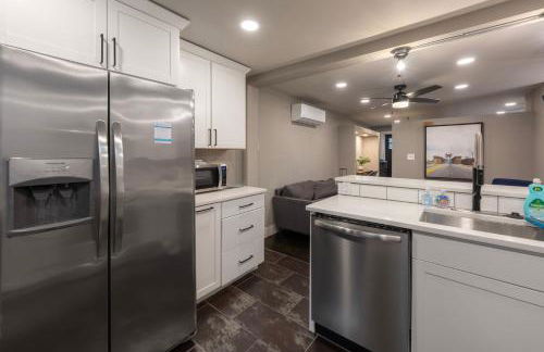 1BR Apt, Minutes to Downtown Cincy, Stadiums, Bars - Photo 7