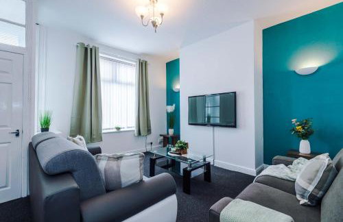 Whitegate House - Photo 3