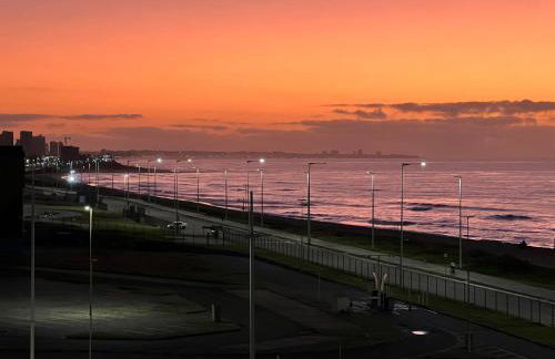 Studio 304 Salvador, Fantástico, com Vista Mar, no Bairro de Jardim Armação, a 300m do Novo Centro de Convenções de Salvador - CCS e do Parque dos Ventos - Foto 23