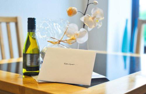 A River Runs By - Foto 4