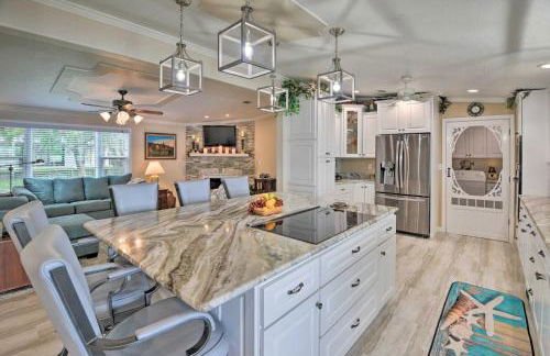 Picturesque Retreat on St Johns River and Docks - Foto 8