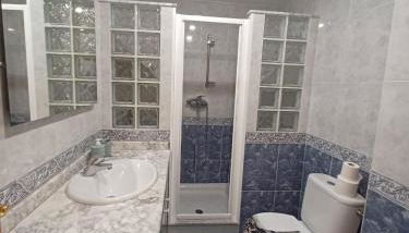 piso tres habitaciones - Photo 2, Shower