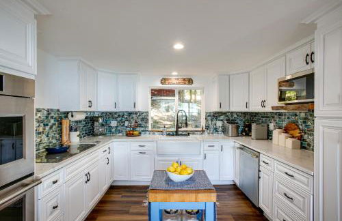 Lakefront Bliss Coeur dAlene Cabin with Dock! - Foto 11