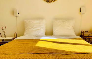 Charmant T3 au milieu des pins, terrasse sud, vue mer, plage à pieds, fibre et garage privé inclus - Foto 3