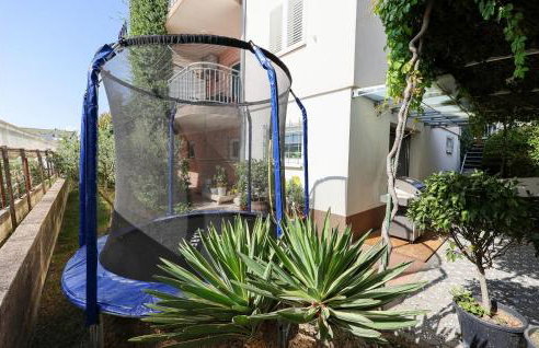 Two-Bedroom Apartment With Sea View In Split - Foto 9