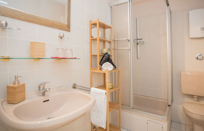 Small Studio in Neuastenberg With Balcony - Foto 15