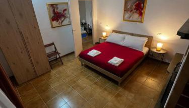 Spacious Apartments 6 Guests - 5 min Airport Ciampino - Train to Rome- LA MAISON - Foto 2