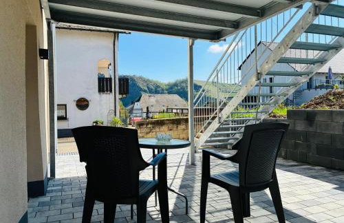Moselquartier "Reben Apartment" bis 4 Personen moderne Küche` Boxspringbett` Terrasse - Foto 4