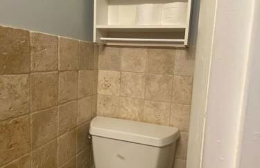 Parkside Alexandria Townhome - 3br free parking - Foto 47