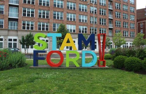 Entire House Right In Stamford's Heart - Foto 49