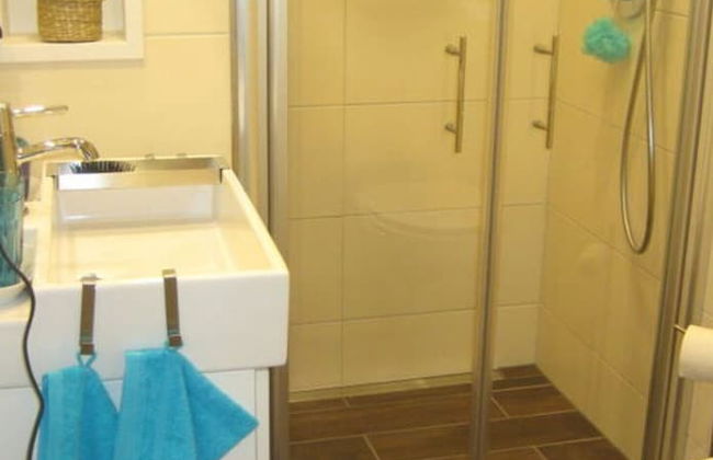 Dollhouse Modern Retreat - Foto 16