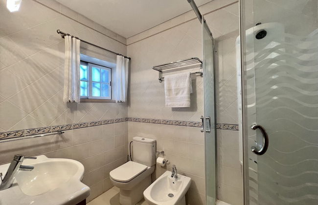 Quarteira Classic With Pool by Homing - Foto 23