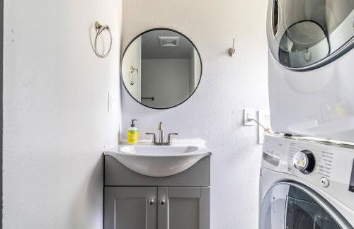 Cozy Craftsman Cottage 10 minutes away from DT! - Foto 16