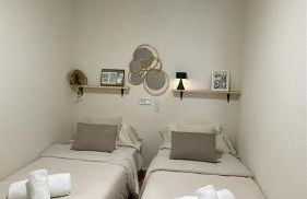 Casa Pepa con vistas y amaneceres en Benidorm - Photo 34